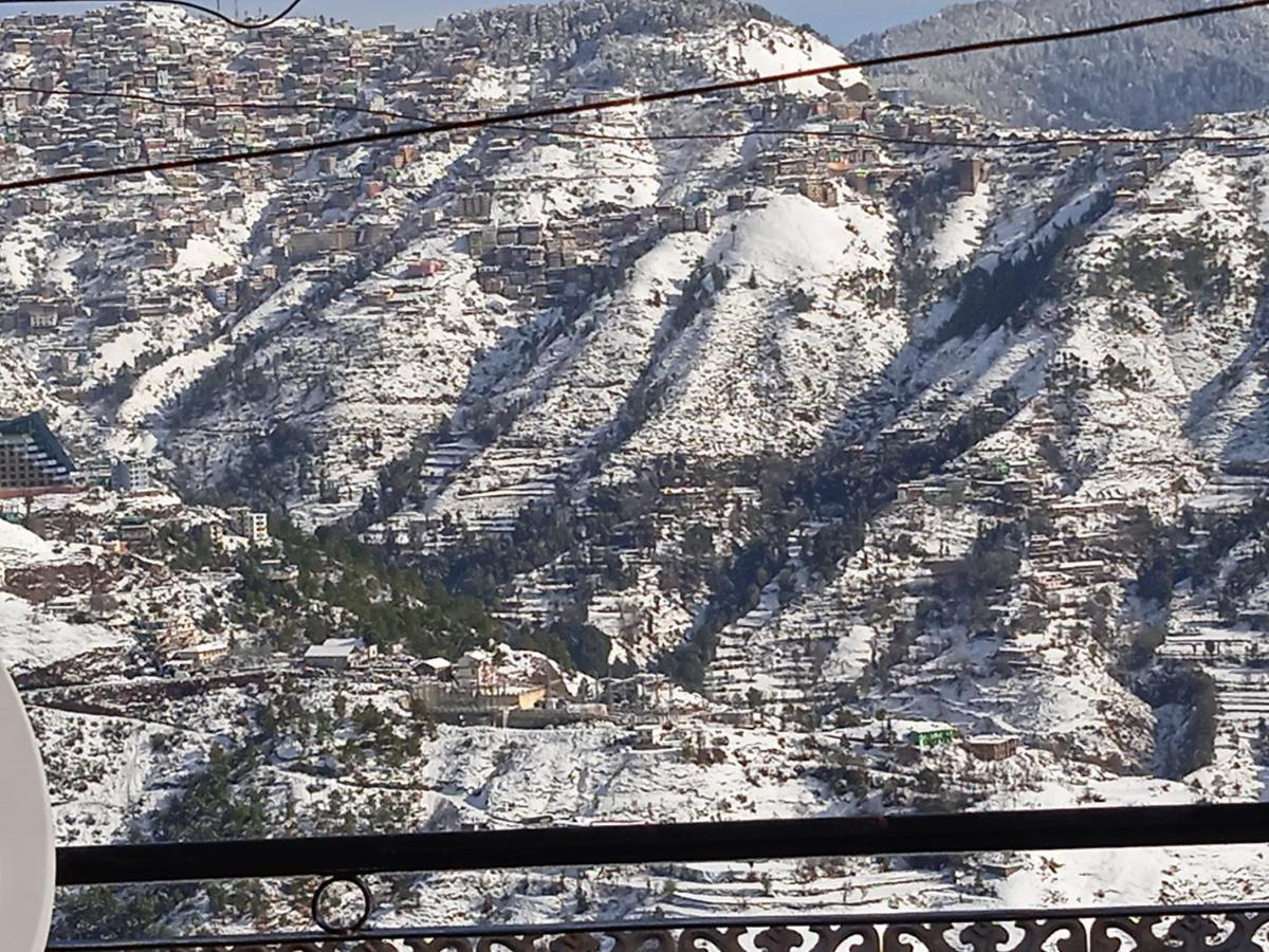 Deluxe Homestay Apartments With Kitchen In Shimla Esterno foto