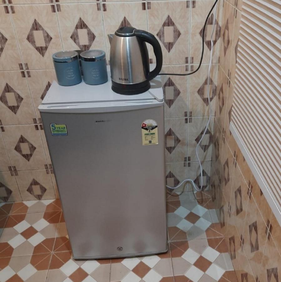 Deluxe Homestay Apartments With Kitchen In Shimla Esterno foto